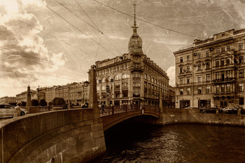 St. Petersburg / ***