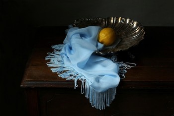 Stillleben mit Zitrone / ***