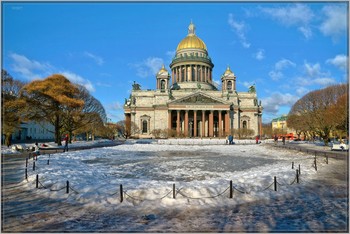 Saint Isaac's Cathedral / ***