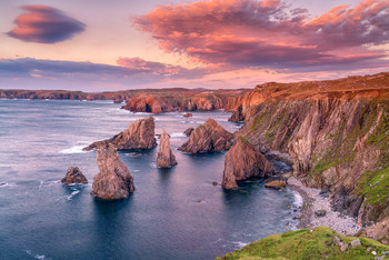 Mangersta Sea Stacks / Mangersta Sea Stack