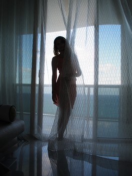 Wind whisper / ***