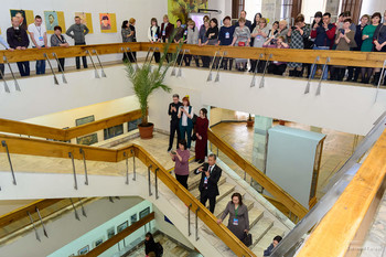 We look forward to / ***