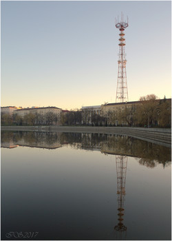 Morning in city / ***