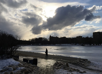 Zwei Einsamkeit / ***