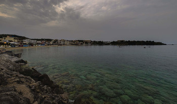 Düstere Abend / ***