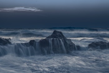 El Golfo / ***