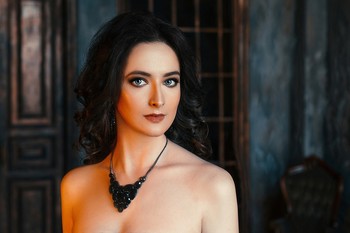 Alia / ***