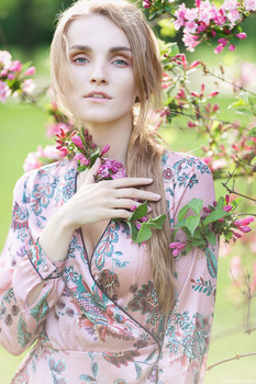 Alina / ***