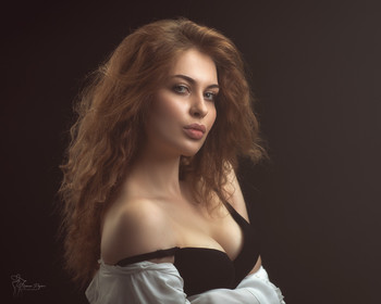 Karina / ***