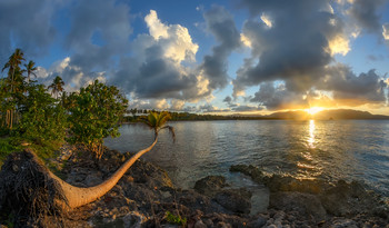 Sunset over Piedra de La Ballena bay (fun with fish eye) / ***