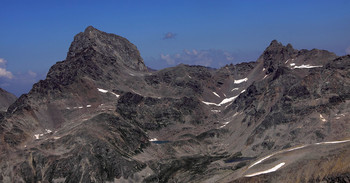 Peak Kursiu / ***