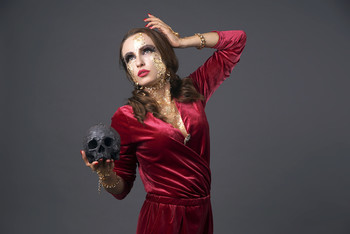 Helena / ***