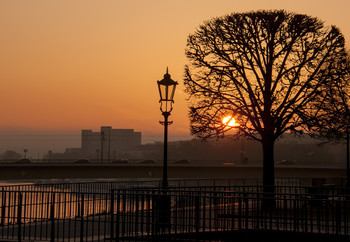 Morning Stadt / ...