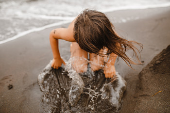 about the sea / ***