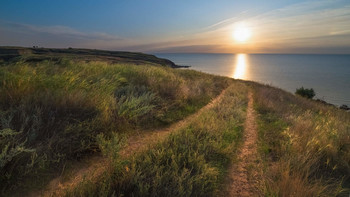 Road to the Sun / ***