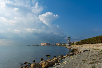 CITY BY THE SEA / ***
