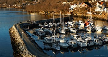 &nbsp; / music: Mike Oldfield - Sailing
https://www.youtube.com/watch?v=YgpS6dQVHbg