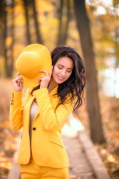 Autumn / ***