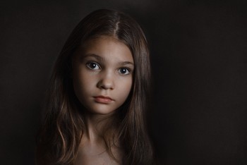Brown-eyed / ***