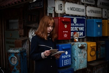  / ***