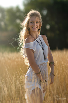 Hippy / ***
