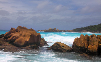 On the island of La Digue / ***