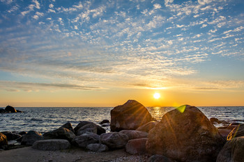 Sunset / ***