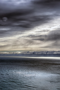 Storm Front / ***