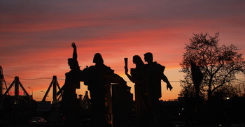 Moskau bei Sonnenuntergang / ***