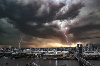 the storm (at Brisbane, Australia) II / Shot from the window of my hotel in Brisbane, Australia. Find me also at https://arnaubolet.wixsite.com/photography -
https://www.clickasnap.com/ArnauBolet - https://twitter.com/BoletArnau and https://www.instagram.com/arnau_bolet_photography/?hl=es