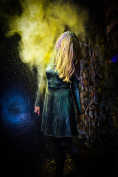 Holi powder / Many thanks to Caro!
See more at https://www.n-hantke.de/index.php/blog/bilder/holi_pulver_portraits