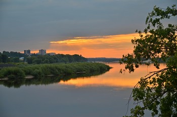 evening / ***