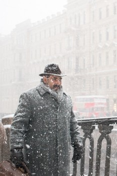 Passerby / ***