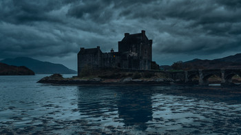 Haunted Castle / ***