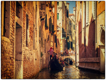 &nbsp; / http://www.youtube.com/watch?v=xStXsxFqkes&amp;feature=emb_logo