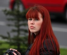 Stranger in red / ***