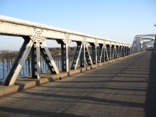 Bridge / ***
