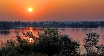 Warm Sunset / ***