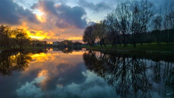 Bei Sonnenuntergang / ***