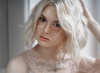Tania / Ph: Roman Sergeev http://vk.com/srfoto