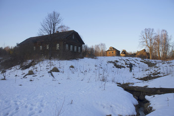 Abandoned village / ***