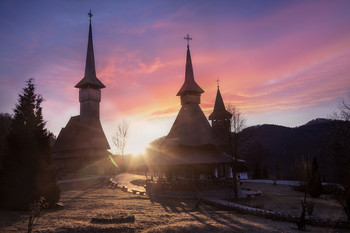 Barsana monastery / ***