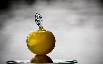 apple / ...