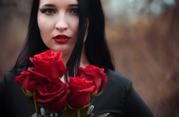 GOTHIC / ***
