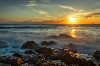 Evening at Sea / ***