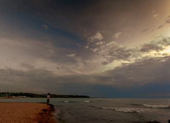 Abendstimmung am Meer / ***
