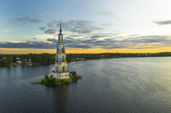 Kalyazin. The bell tower of St. Nicholas Cathedral / ***
