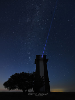 Lighthouse / ***