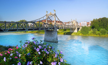 &nbsp; / Brücke