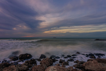 Sunset / ***